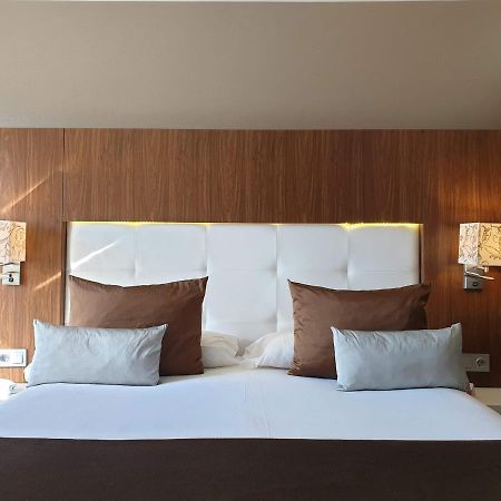 Gran Hotel Botanicos Teruel Bagian luar foto
