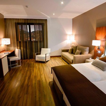 Gran Hotel Botanicos Teruel Bagian luar foto