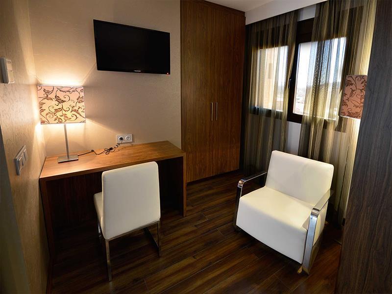 Gran Hotel Botanicos Teruel Ruang foto